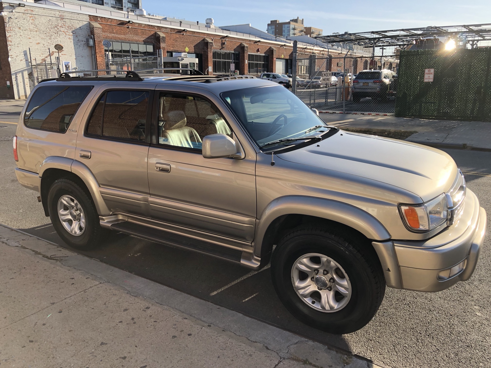 Three-quarter front